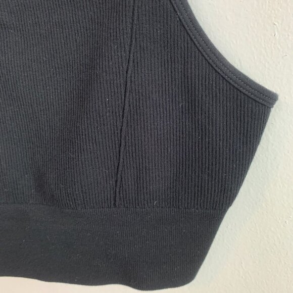 Fabletics Black Cloud Seamless Midi Bralette - Picture 7 of 7